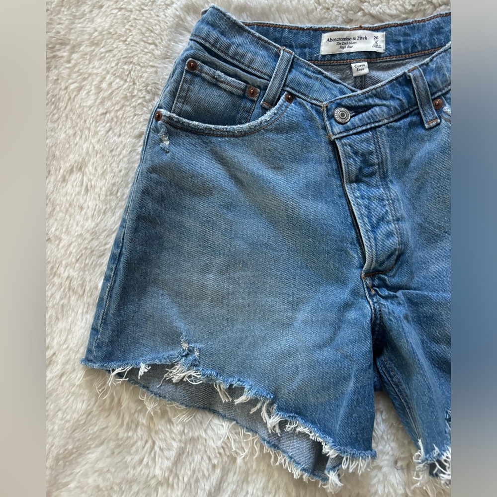 A&F Curve Love Dad Shorts crossover waist - Picture 2 of 6